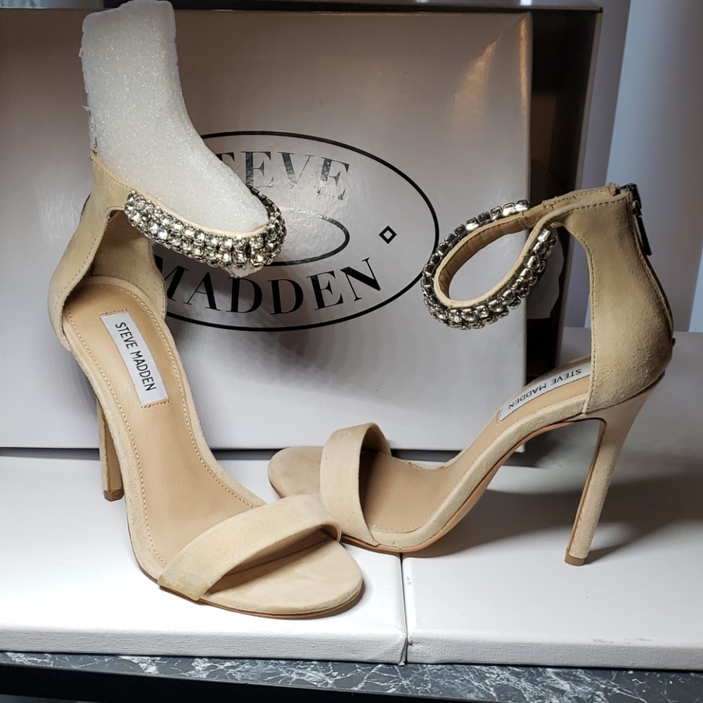 Steve Madden 💕 7.5M tan leather suede sandals